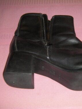 PREDICTIONS Ankle 9-1/2 Women Half Boots